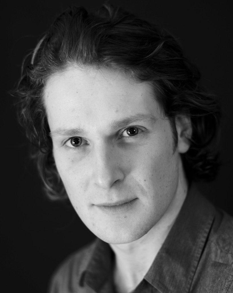 <b>Laurence Aldridge</b> plays The Banker - Laurence-Aldridge-headshot-winter-2010